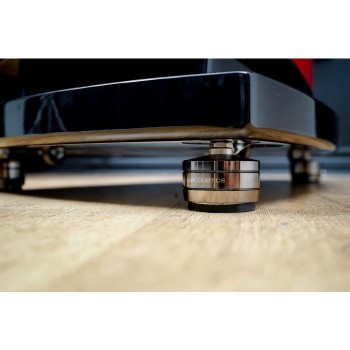 Isoacoustics Gaia Titan Theis 2